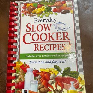 2010 Everyday Slow Cooker Recipes Spiral Bound Cookbook